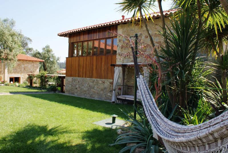 Casas Casal Do Carvalhal - Agroturismo Amares Exterior foto